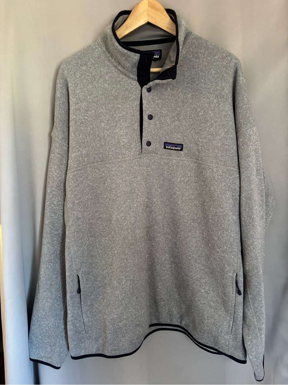 Patagonia Men’s Lightweight Pullover Better Sweater in Heather Gray- size XXL